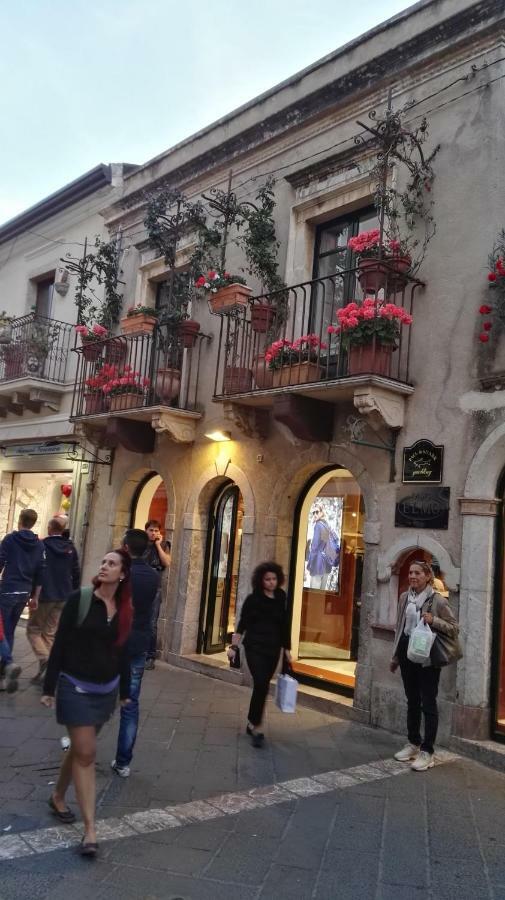 Casa Dany&Olga Διαμέρισμα Giardini Naxos Εξωτερικό φωτογραφία