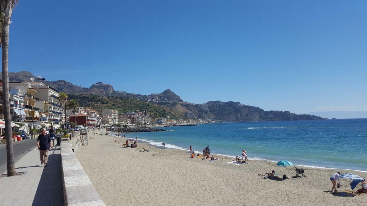 Casa Dany&Olga Διαμέρισμα Giardini Naxos Εξωτερικό φωτογραφία